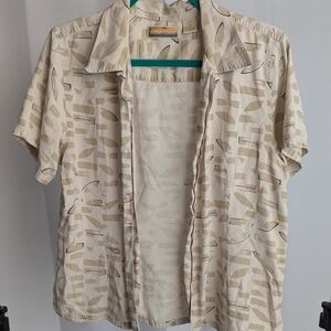 Bobby Chan Women's Short Sleeve Silk Blouse w/ Mother Of Pearl Buttons